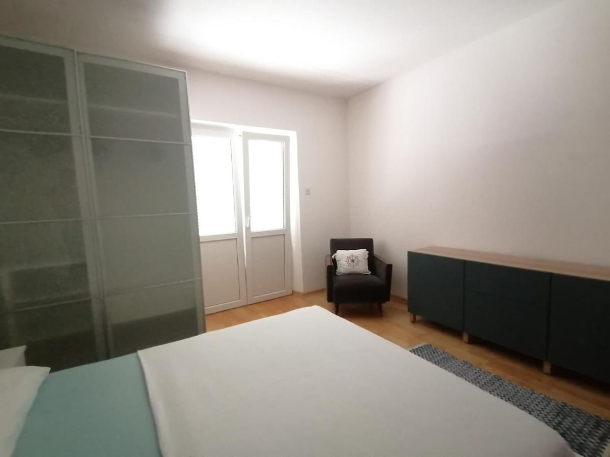 Apartmani Gaj Malinska Ngoại thất bức ảnh
