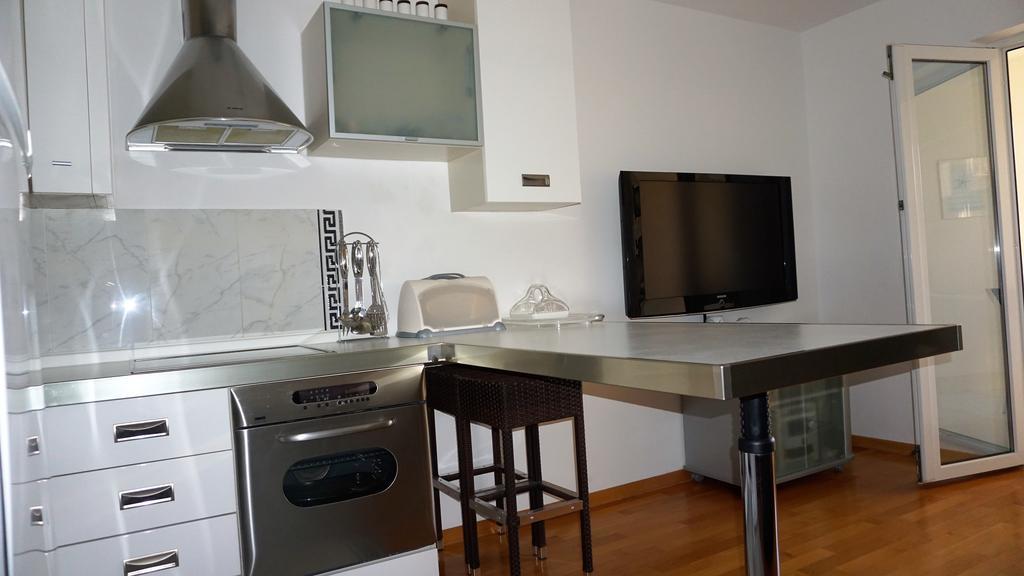 Apartmani Gaj Malinska Ngoại thất bức ảnh